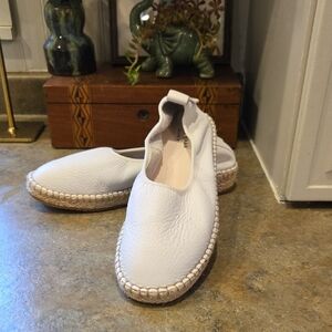 EUC Cole Haan White Leather Espadrilles Size 9